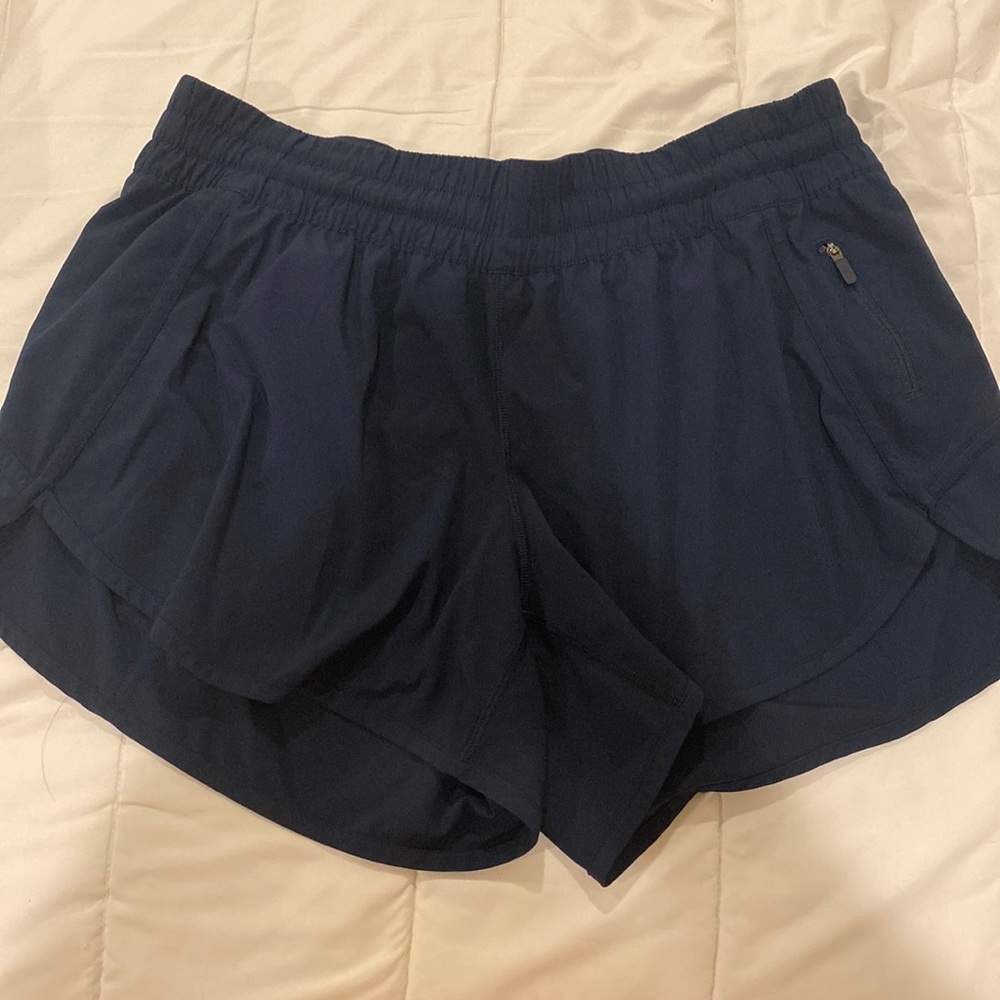 LULULEMON tracker shorts, navy, size 14, washed with Diva laundry detergent